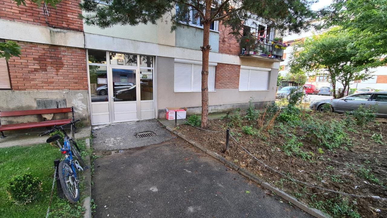 Galata Vip Apartment Нови пазар Екстериор снимка