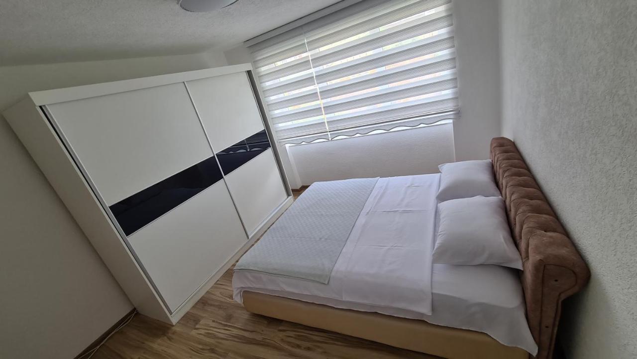 Galata Vip Apartment Нови пазар Екстериор снимка